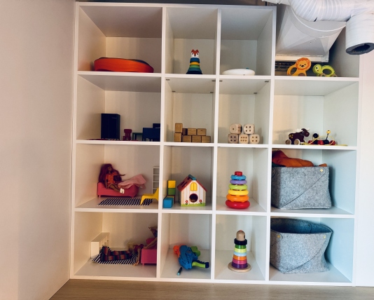 rocca riiul laste mänguasjadega-2